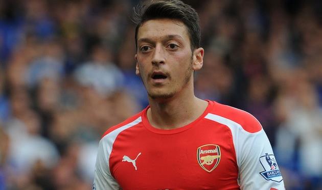 Месут Езил, Sky Sports