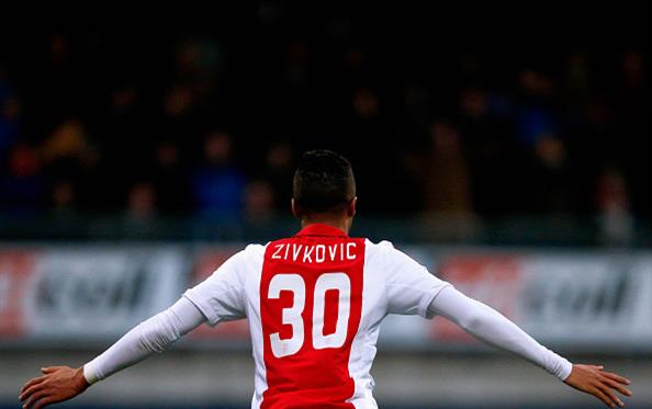 Аякс выстрадал победу в Роттердаме, минимальный успех Фейе