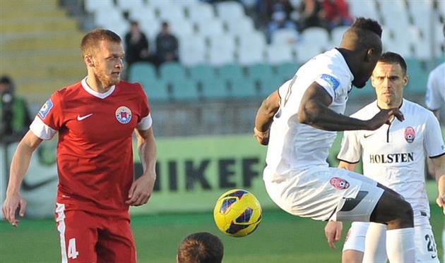 Алексей Довгий (слева), Football.ua