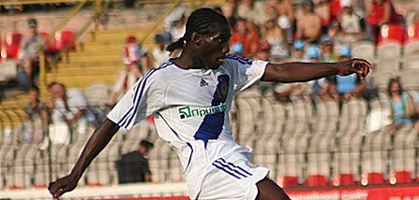 Один забил, еще парочку запорол... www.fcdynamo.kiev.ua