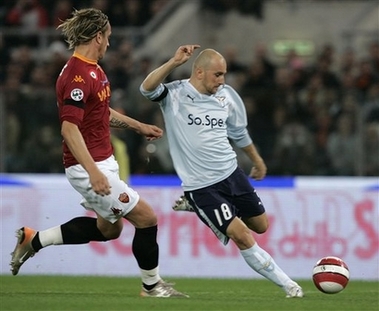 Рокки забил, но проиграл, АР