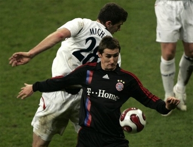 Михалик (не Тарас) и Клозе, АР