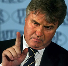 Хиддинк предупреждает англичан