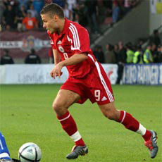 Марис свой мяч забил