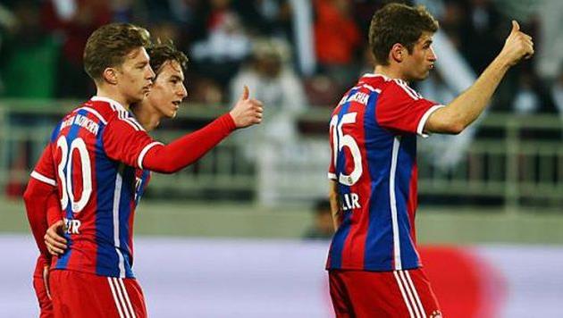 Митчел Вайзер (слева) оформил дубль, fcbayern.de