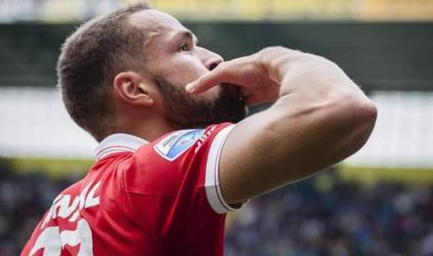 Люк Кастаньос, фото football-oranje.com