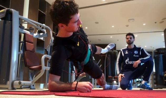 Леон Горетцка, фото www.schalke04.de