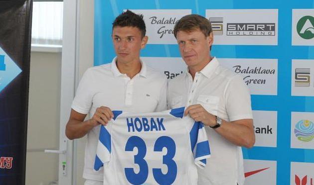 Евгений Новак (слева), фото fcskchf.com