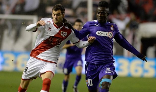 Эрик Бертран (справа), фото Jueves