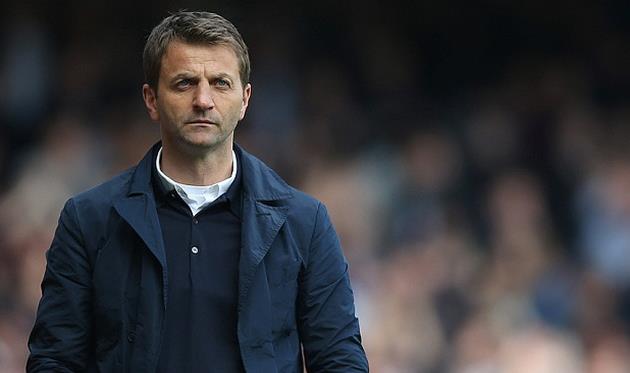 Тим Шервуд, AP