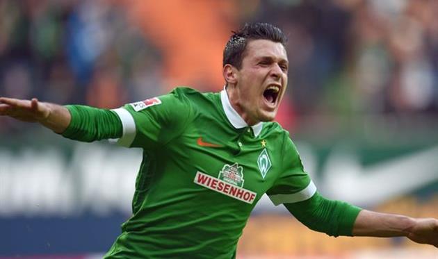 Юнузович снова забил ударом со штрафного, фото getty images