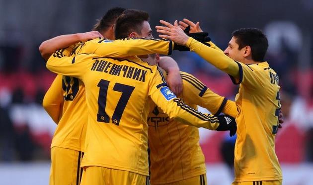 Металлист собирается на третий сбор, фото © РОМАН ШЕВЧУК, Football.ua