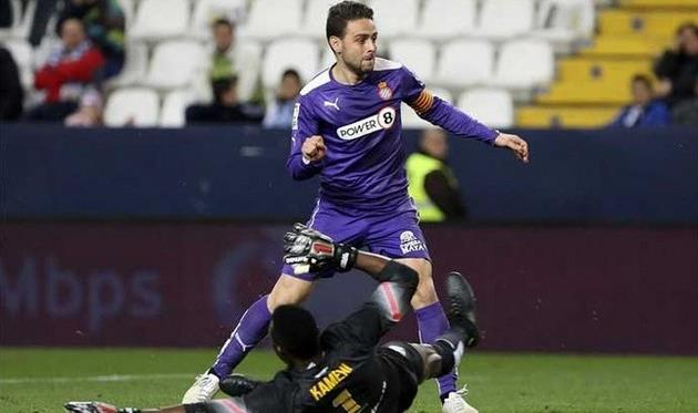 Серхио Гарсия не разминулся с Камени, insidespanishfootball.com