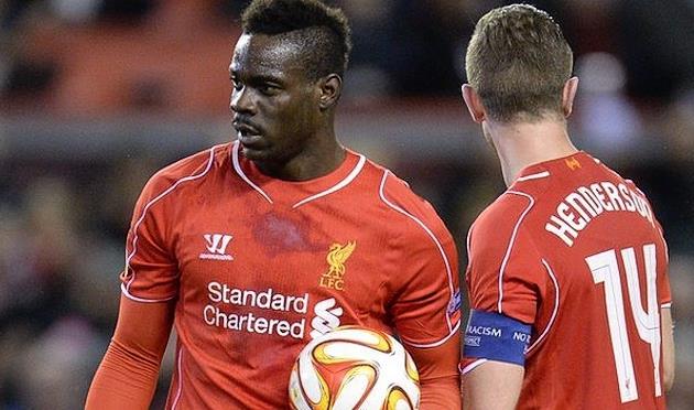 Балотелли и Хендерсон, Getty images