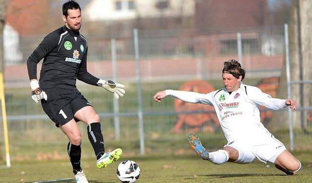 Владимир Овсиенко (справа)