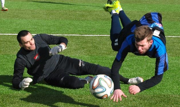 Макеевуголь сумел обыграть перволиговцев, фото fcgornyak.dp.ua