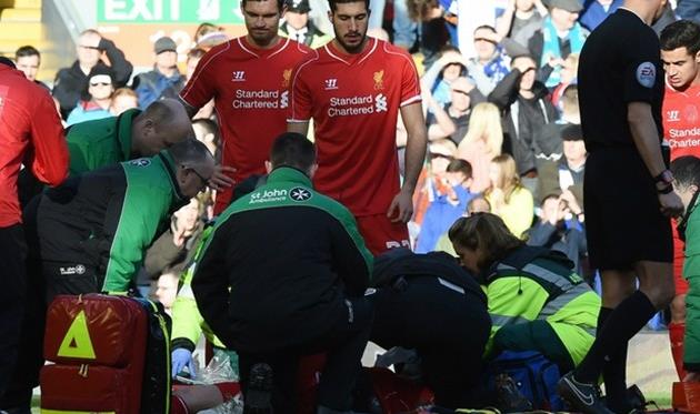 Шкртелу восемь минут оказывали помощь на поле, Goal.com