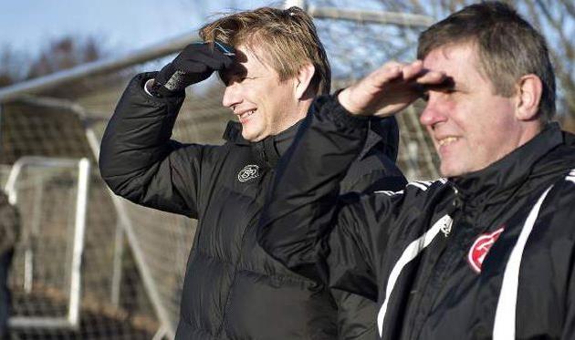 Спортивный директор Ольборга Аллан Гаарде и наставник Кент Нильсен смотрят в светлое будущее? Фото bt.dk