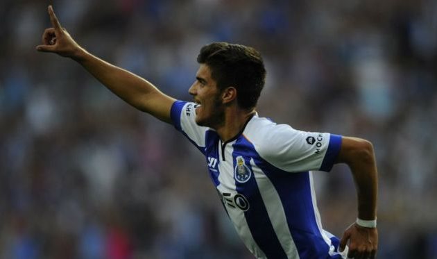 РУБЕН НЕВЕШ, PUBLICO.PT