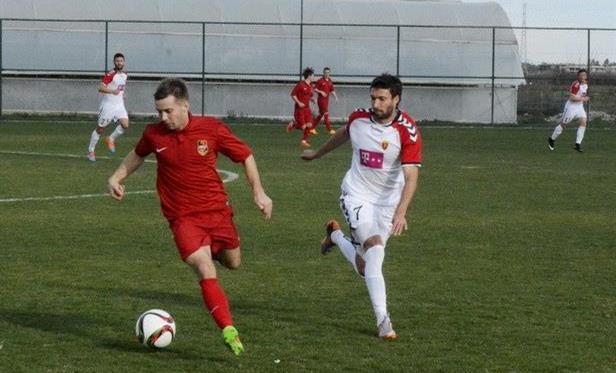 Международные спарринги проводили только те немногие, кто мог позволить себе заграничные сборы, фото fkvardar.mk