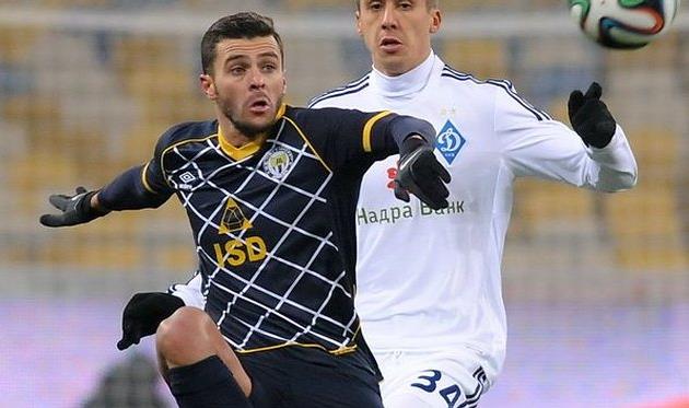 Жуниор Мораес против Евгения Хачериди, фото И.Хохлова, Football.ua