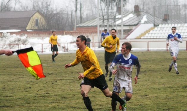 ФОТО С АРХИВА FCNAFTOVYK.COM.UA