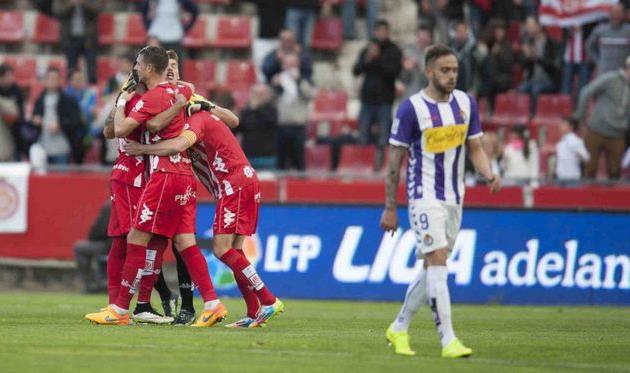 Радость игроков Жироны на фоне Марти, as.com