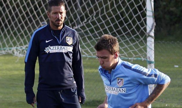 Диего Симеоне и Марио Манджукич, as.com