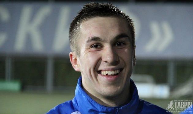 После Премьер-лиги Аксенов играет за Шахтер-3, sctavriya.com