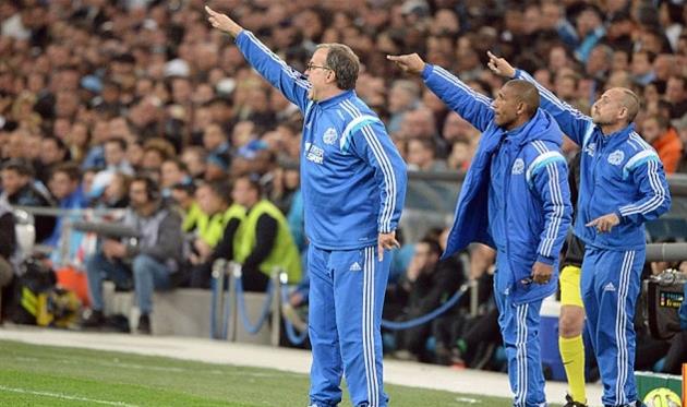 Марсело Бьелса, AS