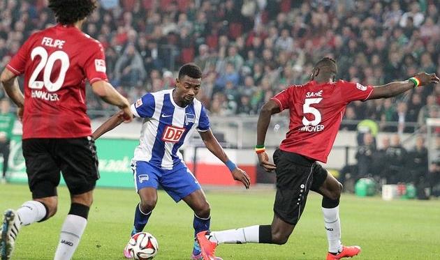 Саломон Калу на острие атаки, фото picture alliance