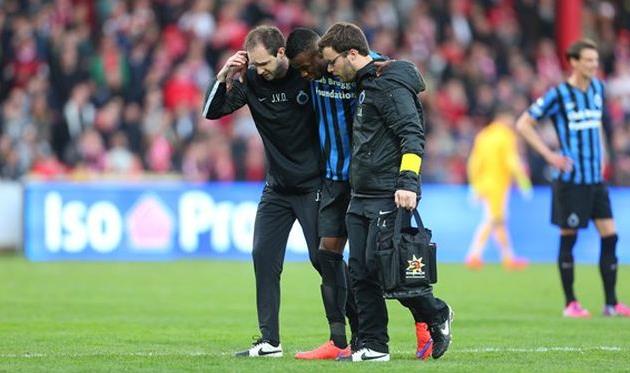 Болинголи-Мбомбо покидал поле с помощью медиков, Isosport