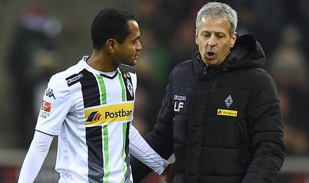 Раффаэль и Фавр, bundesliga.de