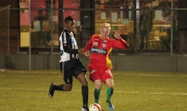 Александр Бешляга (справа), фото cvgoal.com