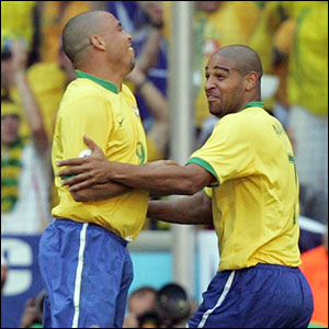 Роналдо и Адриано, фото bbc.co.uk