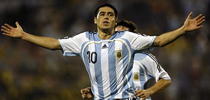 Хуан Роман Рикельме, dailymail.co.uk