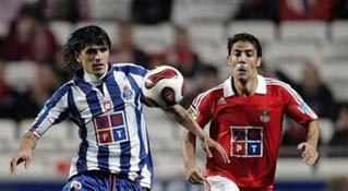 Руи Кошта против Лучо Гонсалеса, фото Reuters