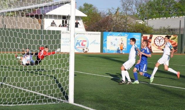 В центральном матче тура было два гола и много интриги, фото Г.Криворучко, fckremen.com