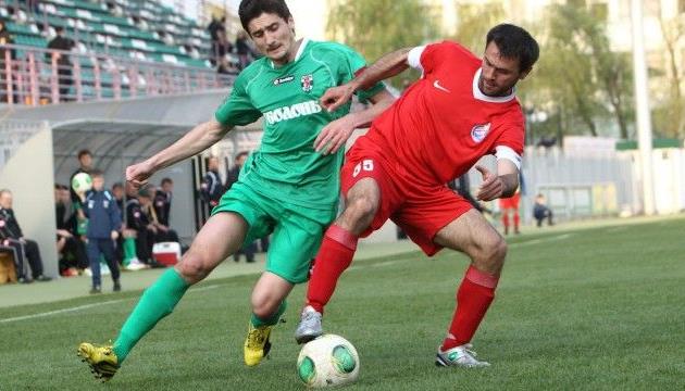 Василий Продан (слева) наведается в гости к родному клубу, фото fcbrovar.obolon.ua