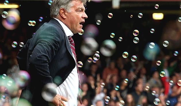 Сэм Аллардайс, PA