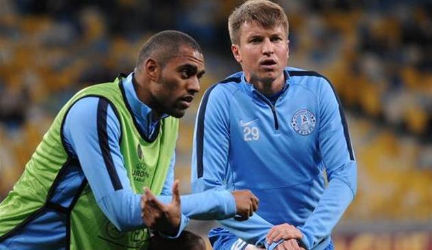 Дуглас и Ротань, фото ИЛЬи ХОХЛОВа, football.ua