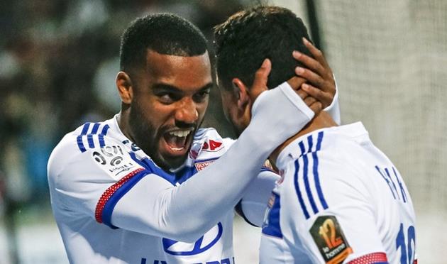 Александр Ляказетт, Reuters