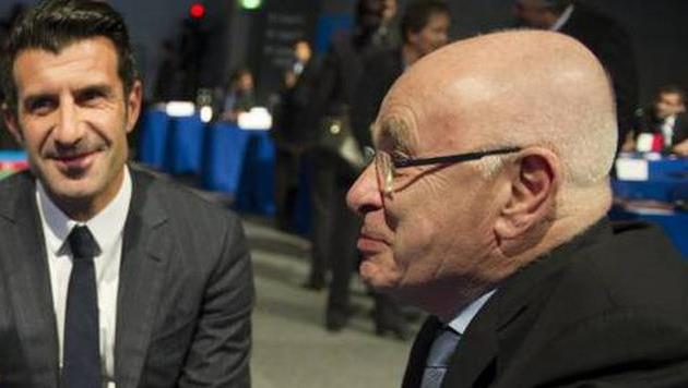 Фигу и ван Прааг, twitter.com