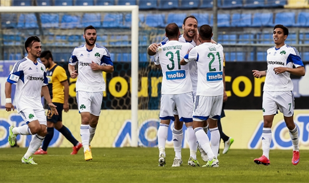 Радость игроков Панатинаикоса, superleaguegreece.net