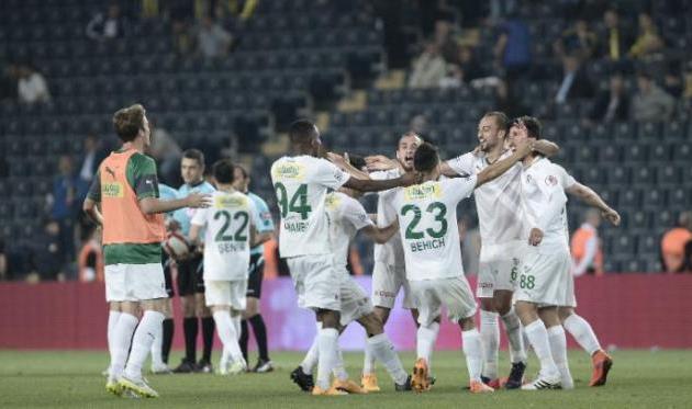 Бурсаспор смог выбить из турнира Фенербахче, ligtv.com.tr