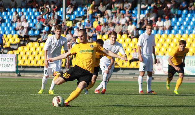 Начало разгрому буковинцев положил Степанюк, фото Д.Витченко, fco.com.ua