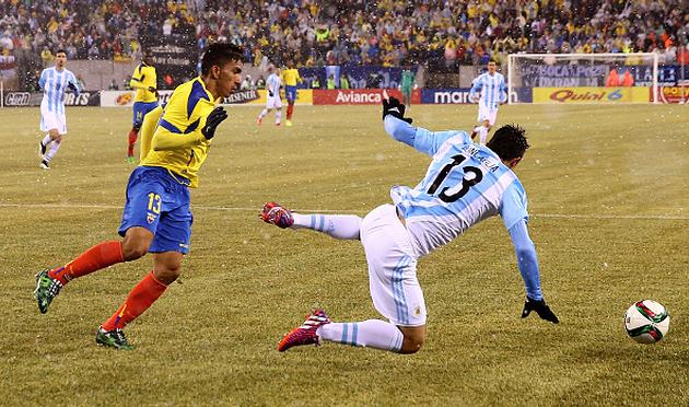 Анхель Мена против Факундо Ронкальи, Getty Images