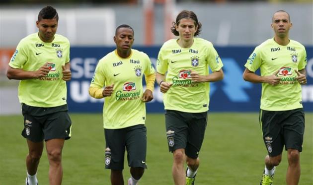 Каземиро (слева), Reuters