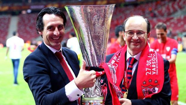 Унаи Эмери (слева), skysports.com