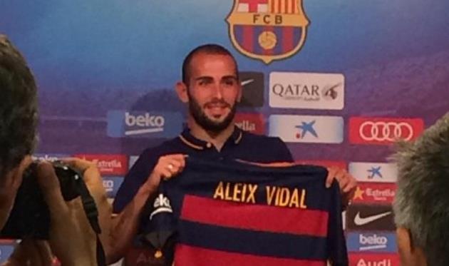 фото из твиттера Барселоны